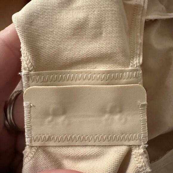 SPANXsculpt™ OnCore High-Waisted Brief - 1X - NWOT - Picture 8 of 9